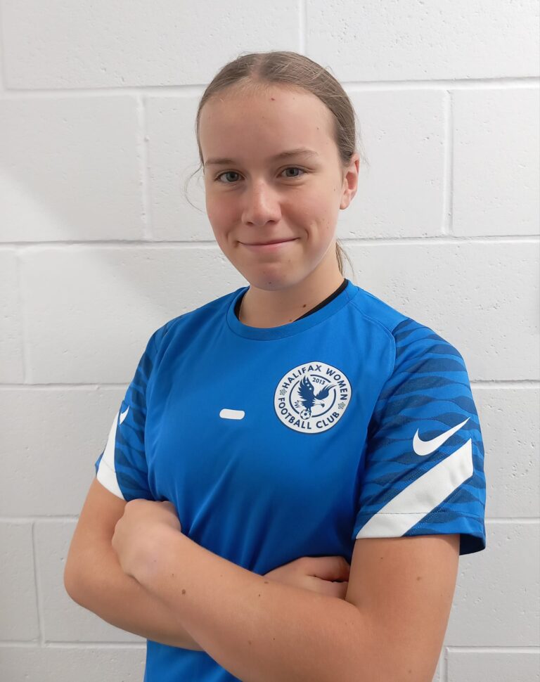 Izzy Armson of Halifax FC Women