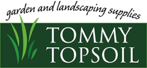 Tommy Topsoil - proud sponsors of Maisie Norde at Halifax FC Women